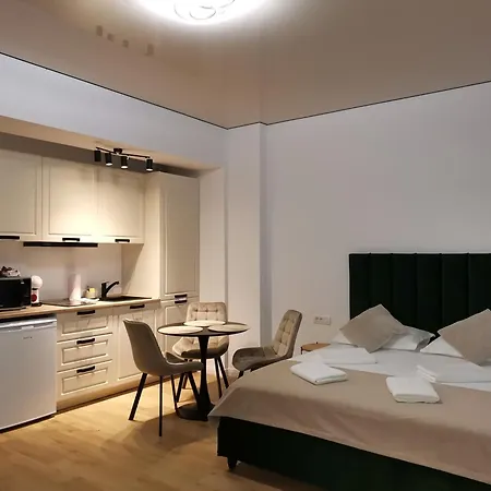 E M Y Nord 2 アパート